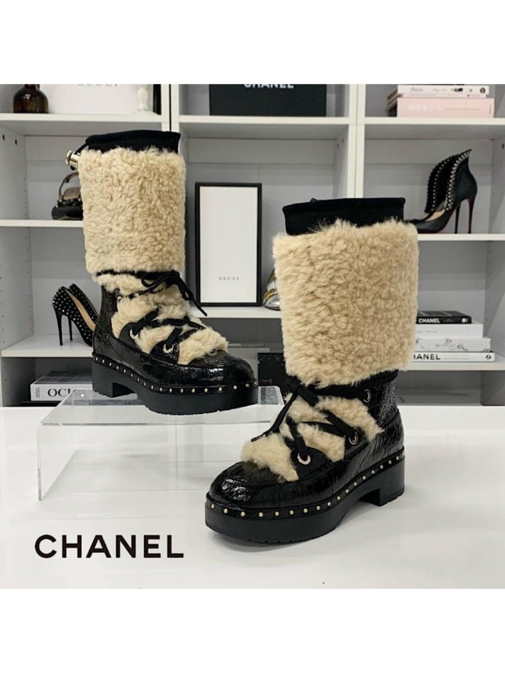 Chanel CC Logo Crinkle Shearling Leather Middle Boots Black
